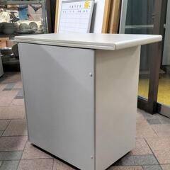 ●PLUS プラス 脇デスク 2段 RY-047D-2 鍵あり　サイドキャビネット 脇机 オフィス家具 会社 事務所 店舗 商業施設 の画像