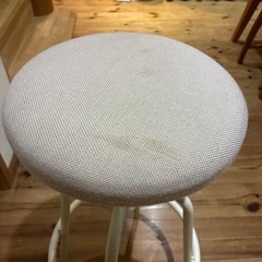 カウンタースツールチェア　高さ調節可能の画像