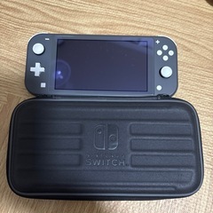 3台セットNintendo Switch1台　light(2台)の画像