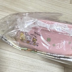 西松屋　子ども用食器セット（プレート4枚・スプーン4本）の画像