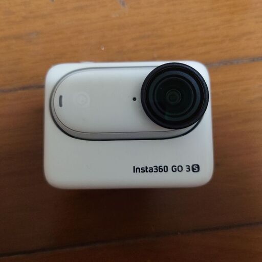 Insta360 GO 3 S　売ります。