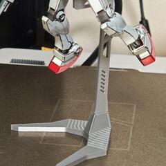 ガンプラ スタンドの画像