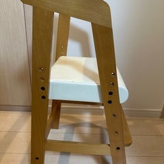 子供 学習椅子 キッズチェアの画像