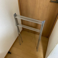 伸縮　タオルハンガーの画像