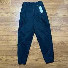 新品　GU ワイドテーパードパンツ　Sサイズの画像