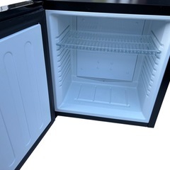 A-stage 1ドアミラーガラス冷蔵庫 32L 20年製の画像