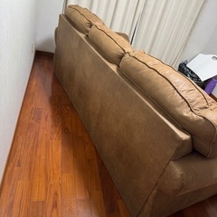 アシュレイ ソファ 3人掛けの画像