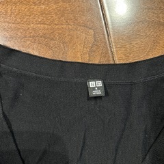 UNIQLOカーディガンの画像