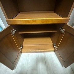 食器棚の画像