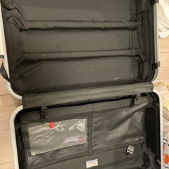 大型スーツケース、海外旅行にもの画像