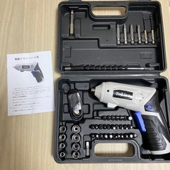 新品 電動ドライバー変形可能 正逆転切り替え 4.5V 3000mAh大容量バッテリーの画像