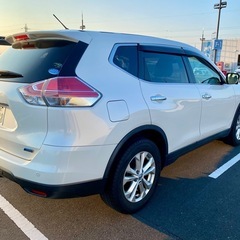 日産 エクストレイル　エマブレ　アラウンドビュー　4WD 修復なし　ヒーターの画像