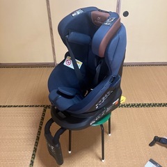 AILEBEBE エールベベ クルットR グランス ISOFIXの画像