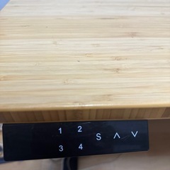 定価20万　電動昇降式ウッドワークデスクの画像