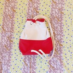 極美品 agnis b. 巾着リュックの画像