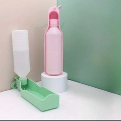 ペットウォーター犬用給水器500ml青新品未使用の画像