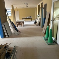 ⁉️‼️軽量ボード経験者従業員募集中‼️壁紙】クロス屋さん軽量ボード日当12000〜15000の画像
