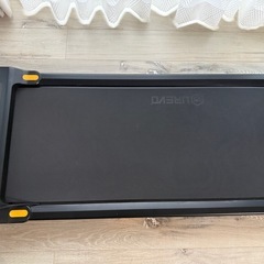 UREVO ウォーキングパッドの画像