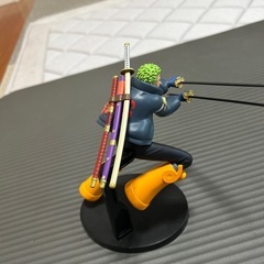 ワンピースフィギュア（ゾロ）　の画像