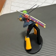 ワンピースフィギュア（ゾロ）　の画像