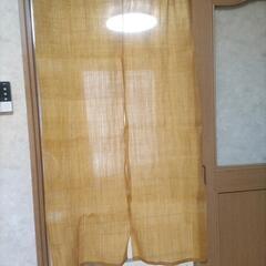 リネン100%のれん 突っ張り棒付き差し上げます。の画像
