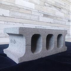 コンクリートブロック３９０×１９０×１５０cm　基礎ブロック　空洞ブロック　重しブロックの画像