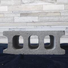 コンクリートブロック３９０×１９０×１５０cm　基礎ブロック　空洞ブロック　重しブロックの画像