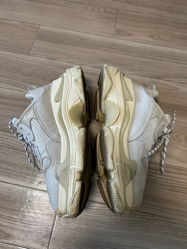 BALENCIAGA Triple S バレンシアガ トリプルS スニーカー