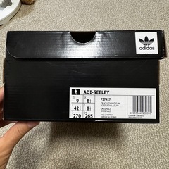 【新品未使用】adidas　シーリーの画像