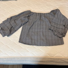 Lサイズレディースブラウスの画像