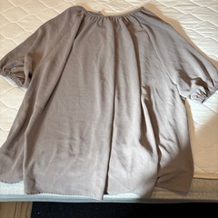 4Lレディースブラウスの画像