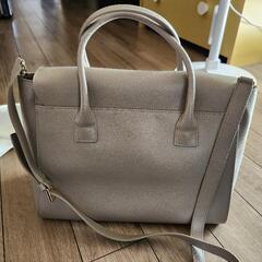 未使用に近い美品FURLA　バッグの画像