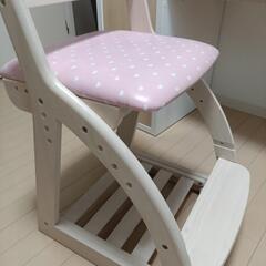 学習イスの画像