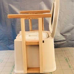 美品 ポータブルトイレ　簡易手すり付の画像
