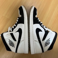 ナイキ エアジョーダン１ ミッド オメガ 28cmの画像