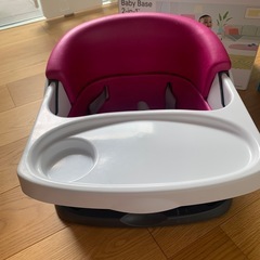 子供椅子　ingenuity
の画像