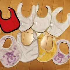 スタイよだれかけ8枚セットの画像