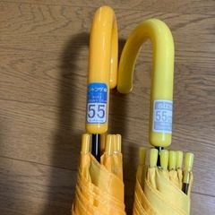 子ども用黄色い傘　カサ　かさ　通学用の画像