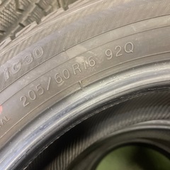 無料タイヤ　205/60R16【2615】の画像