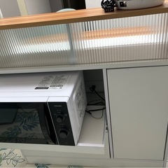引っ越しに伴いまとめてのお取引の方でお願い致します。お取引場所は千葉県千葉市になります。ほぼ美品なので無料ではありません。の画像