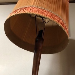 大きいライトの画像