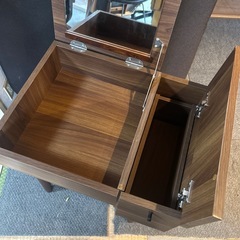 コンパクト　ドレッサーの画像