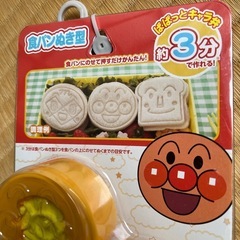アンパンマン　食パンぬき型　キャラ弁の画像