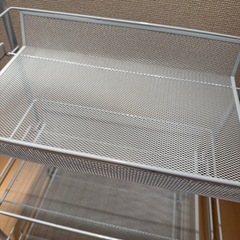 ワゴン 白の画像