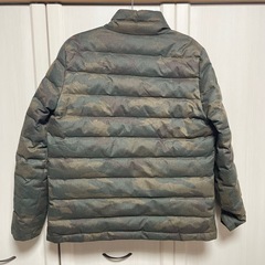 GAP カモフラージュ ダウンジャケット Sサイズの画像