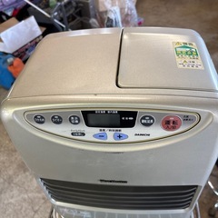 ダイニチ　石油ファンヒーターの画像