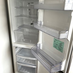 三菱冷蔵庫の画像