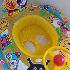 アンパンマン足入れ浮輪☆プレゼントつき☆の画像