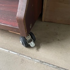 単行本の？棚　キャスター付の画像