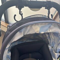 【美品】アップリカ ソラリア ベビーカー ネイビー 両対面式 A形 92778 新生児～3歳頃まで対応の画像